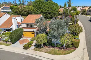 25962 Ernestine Ct, Laguna Hills, CA 92653 - Photo 3