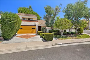 25962 Ernestine Ct, Laguna Hills, CA 92653 - Photo 9