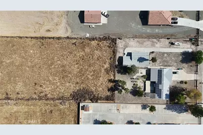 875 Wilson, Perris, CA 92571 - Photo 3