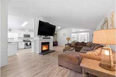 20067 Canyon View Drive, Canyon Country, CA 91351 - Photo 3