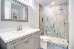 299 Tolosa, Palm Desert, CA 92260 - Photo 9