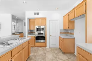 15037 Calle Verano, Chino Hills, CA 91709 - Photo 17