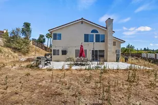 352 Leafwood Ct, Riverside, CA 92506 - Photo 41