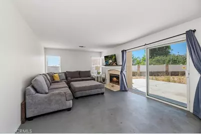 352 Leafwood Court, Riverside, CA 92506 - Photo 11