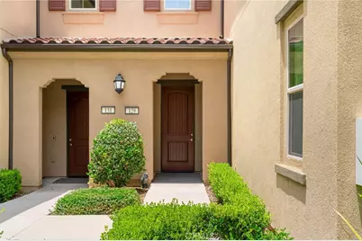 129 Carlow, Irvine, CA 92618 - Photo 11