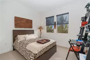 129 Carlow, Irvine, CA 92618 - Photo 35