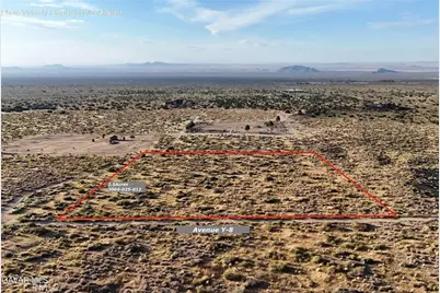 0 Avenue Y-8, Llano, CA 93544 - Photo 1