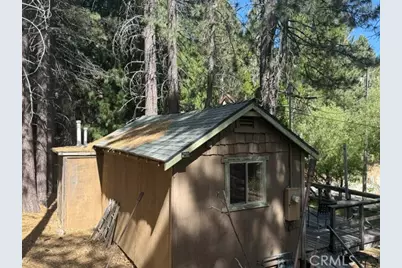 33440 Fern, Green Valley Lake, CA 92341 - Photo 13