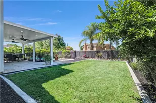 25417 Clover Glen Cir, Murrieta, CA 92563 - Photo 43