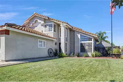 25417 Clover Glen Cir, Murrieta, CA 92563 - Photo 3