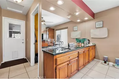 27951 Evergreen Lane, Helendale, CA 92342 - Photo 13