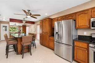 27951 Evergreen Ln, Helendale, CA 92342 - Photo 17