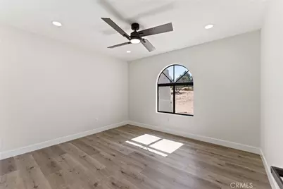 20575 Lupine, Apple Valley, CA 92308 - Photo 23