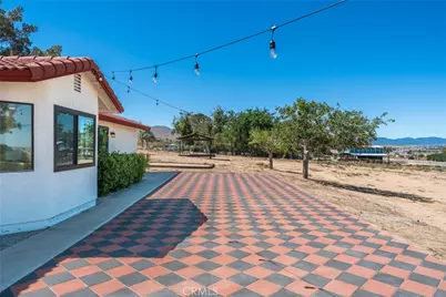 20575 Lupine, Apple Valley, CA 92308 - Photo 35