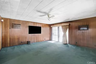 15412 Pine, Fontana, CA 92335 - Photo 19