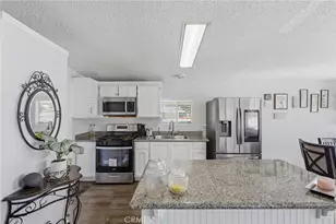 25114 Avenida Valencia, Homeland, CA 92548 - Photo 7