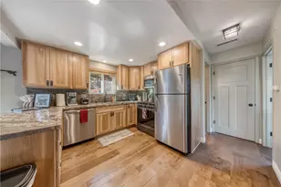 24375 Zurich Dr, Crestline, CA 92325 - Photo 13