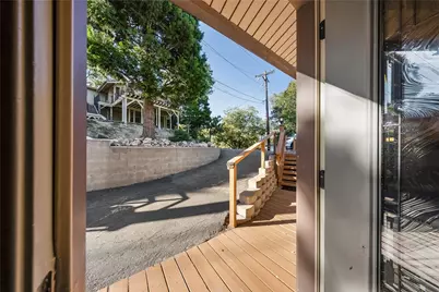 24375 Zurich Drive, Crestline, CA 92325 - Photo 7
