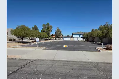 16534 Victor, Victorville, CA 92395 - Photo 11