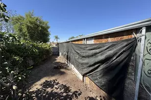140 San Carlos Dr, Hemet, CA 92543 - Photo 15
