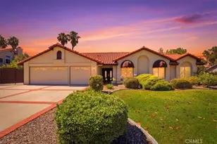 165 Cottonwood Ave, Riverside, CA 92506 - Photo 1