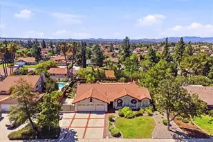 165 Cottonwood Ave, Riverside, CA 92506 - Photo 9