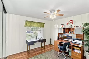 165 Cottonwood Ave, Riverside, CA 92506 - Photo 11