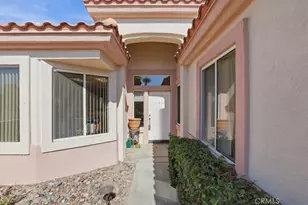 39375 Falconwood Ct, Palm Desert, CA 92211 - Photo 5