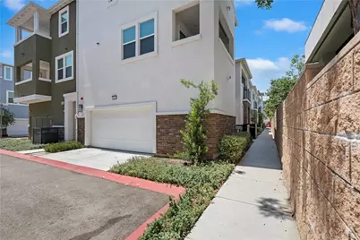 1750 Cayton Loop, West Covina, CA 91790 - Photo 5