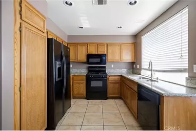 10613 Pepper Ridge, Moreno Valley, CA 92557 - Photo 11