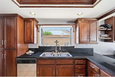 15060 Zieglinde Drive, Lake Elsinore, CA 92530 - Photo 3