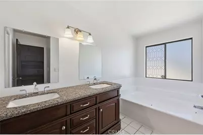 15060 Zieglinde Drive, Lake Elsinore, CA 92530 - Photo 13