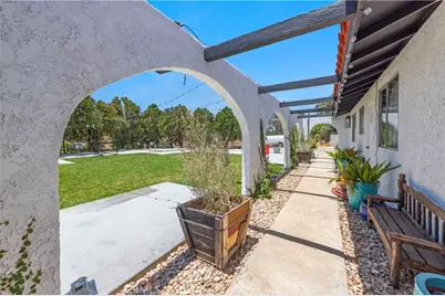 31050 Bedford, Redlands, CA 92373 - Photo 57