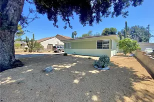 3440 Mono Dr, Riverside, CA 92506 - Photo 3