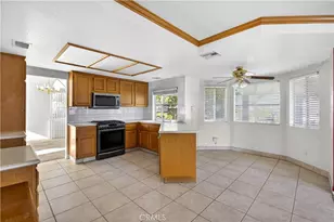 6727 Hawkley Dr, Riverside, CA 92506 - Photo 15