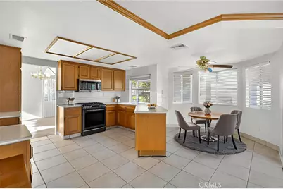 6727 Hawkley Drive, Riverside, CA 92506 - Photo 13