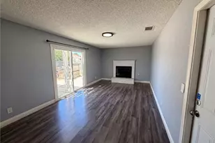 15929 La Verida, Victorville, CA 92395 - Photo 3