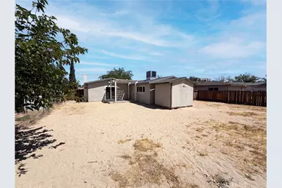 15929 La Verida, Victorville, CA 92395 - Photo 5