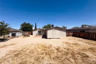 15929 La Verida, Victorville, CA 92395 - Photo 21