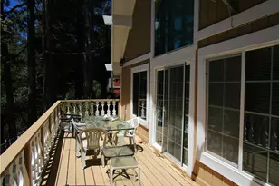 26614 Hillcrest, Lake Arrowhead, CA 92352 - Photo 3