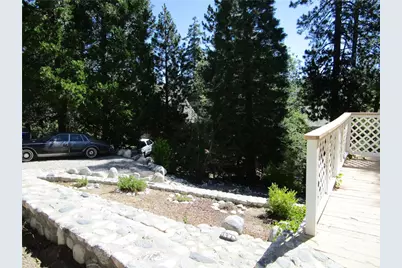 26614 Hillcrest, Lake Arrowhead, CA 92352 - Photo 23
