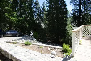 26614 Hillcrest, Lake Arrowhead, CA 92352 - Photo 23