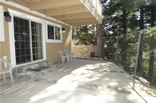 26614 Hillcrest, Lake Arrowhead, CA 92352 - Photo 17