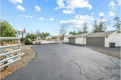 24765 Las Flores Drive, Canyon Lake, CA 92587 - Photo 23
