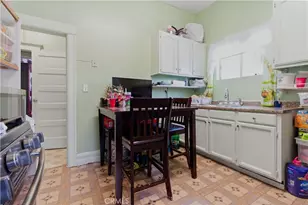 2208 Toberman St, Los Angeles, CA 90007 - Photo 13