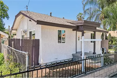 315 W 10th Street, San Bernardino, CA 92410 - Photo 3