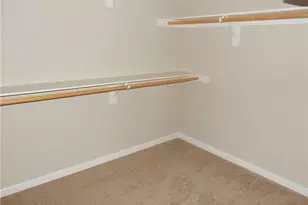 460 N Pinewood, Rialto, CA 92376 - Photo 17