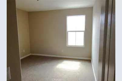 460 N Pinewood, Rialto, CA 92376 - Photo 19
