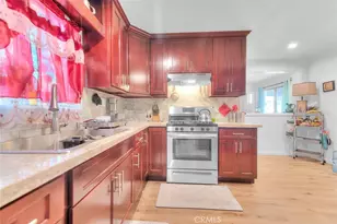 17788 San Bernardino, Fontana, CA 92335 - Photo 9
