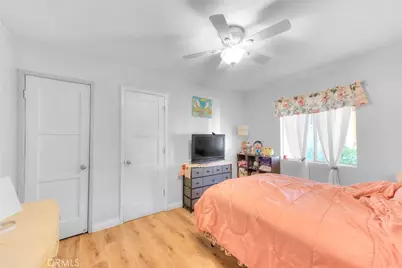 17788 San Bernardino, Fontana, CA 92335 - Photo 17
